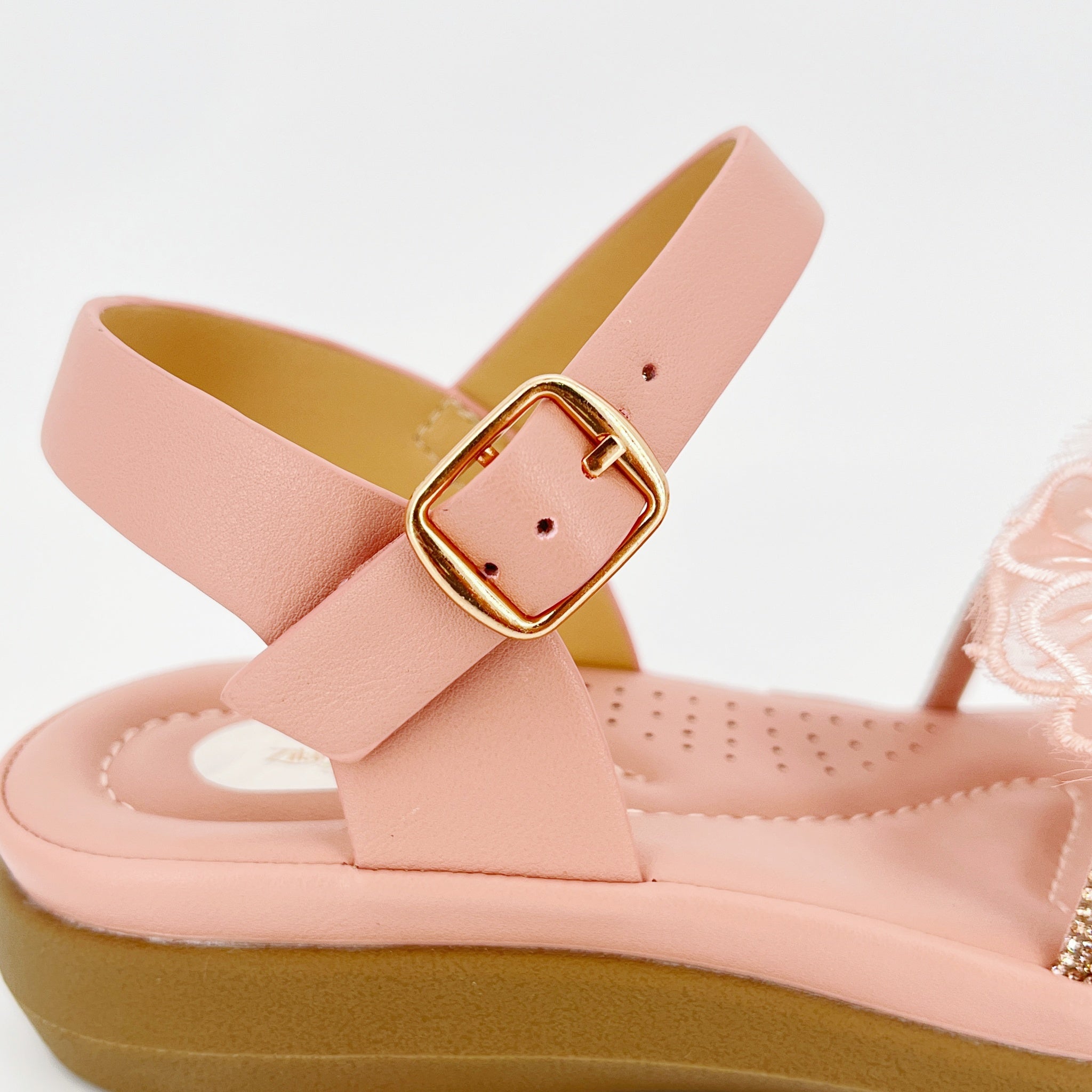 ZC Girls' Lace Flower Crystal Tassel Cross-Strap Flat Sandals – Wholesale | Comfort Fit | Anti-Slip | Multi-Color Options