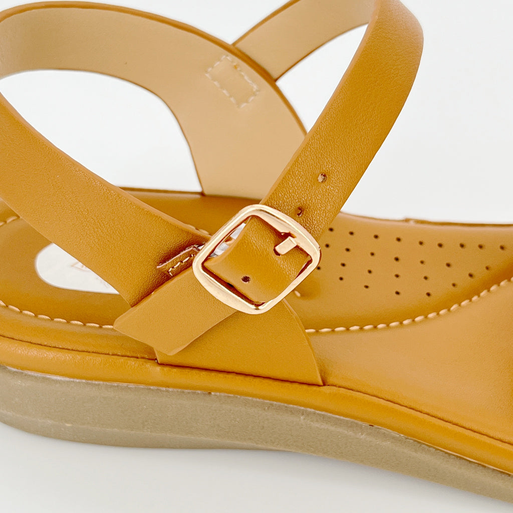Sandalias planas de mujer ZC con banda de cristal – Venta al por mayor | Ajuste cómodo | Opciones multicolor
